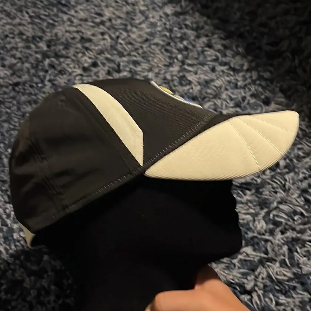 Pittsburgh Steelers Football - hat - fitted